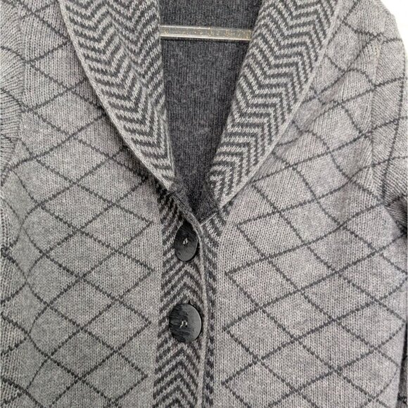 A Ida Cardigan Womens Size Large Gray Wool Blend Made in Italy 2 Button Sweater - Picture 3 of 11